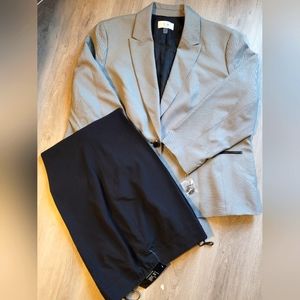 NEW Woman's Le Suit 2 pc pant suit plus size 24